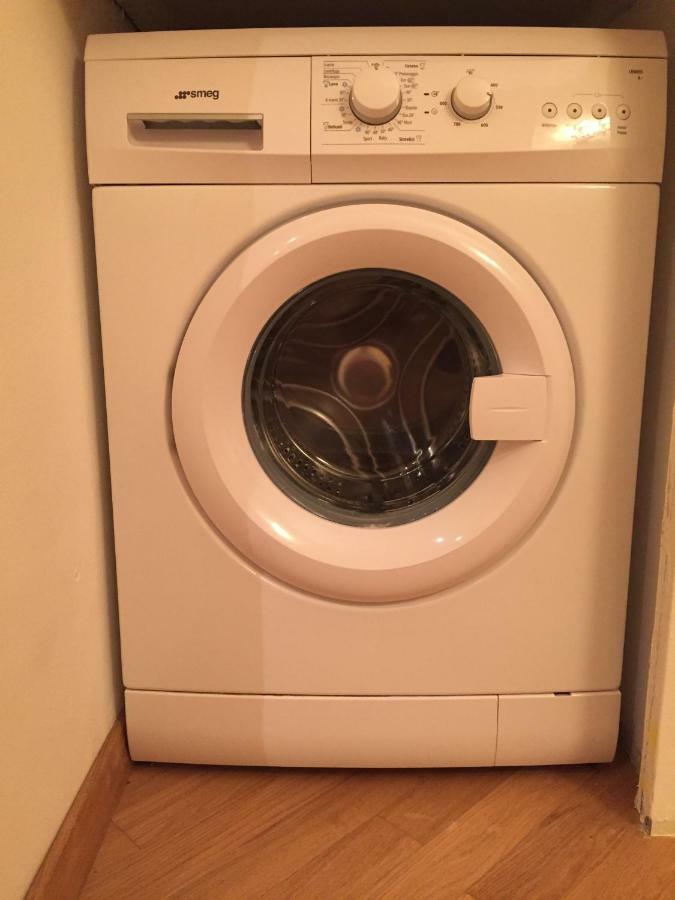 3 Via Guglielmo Koerner Apartment ミラノ エクステリア 写真